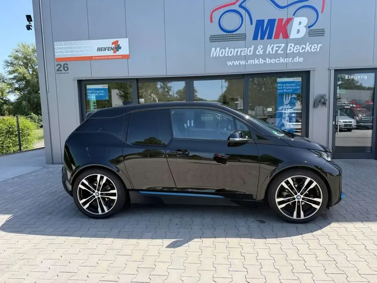 Gebraucht BMW i3 Performance 135 kW (184 PS) 2022 Schwarz Kleinwagen
