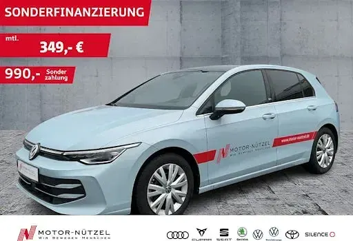 Gebraucht VW Golf VIII Edition 150 PS (110 kW) 2024 Blau Limousine