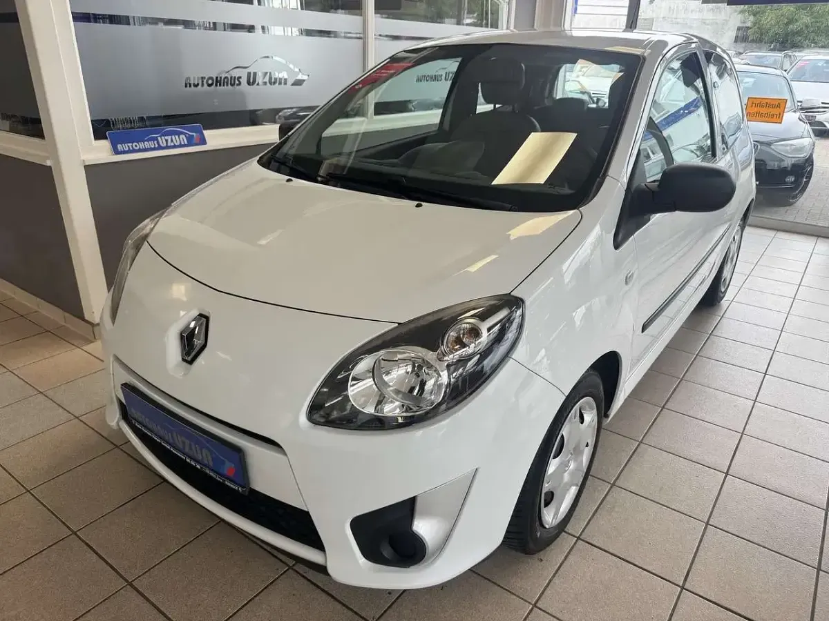 Używany Renault Twingo Authentique 58 KM (42 kW) 2010 Biały Hatchback