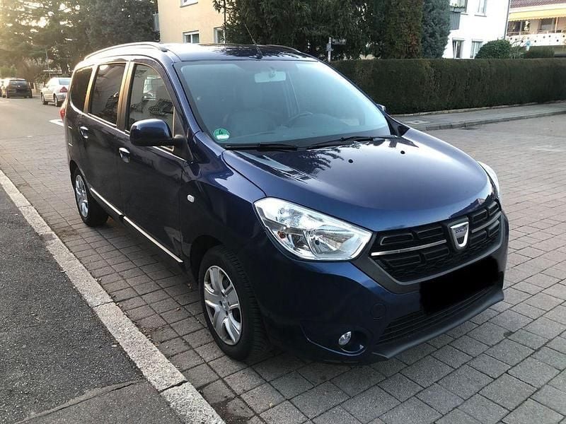 Gebraucht Dacia Lodgy 102 PS (75 kW) 2017 Blau Van / Kleinbus