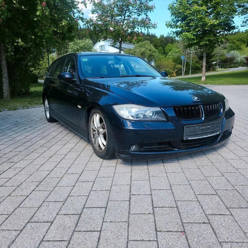 Blau Gebraucht 2007 BMW 320 Kombi | 2.400 € (Guter Preis) - Bild 1/4