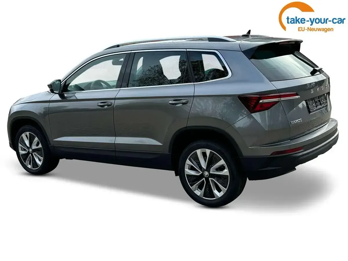Neu Skoda Karoq Dynamic 150 PS (110 kW) 2025 Wählbar SUV