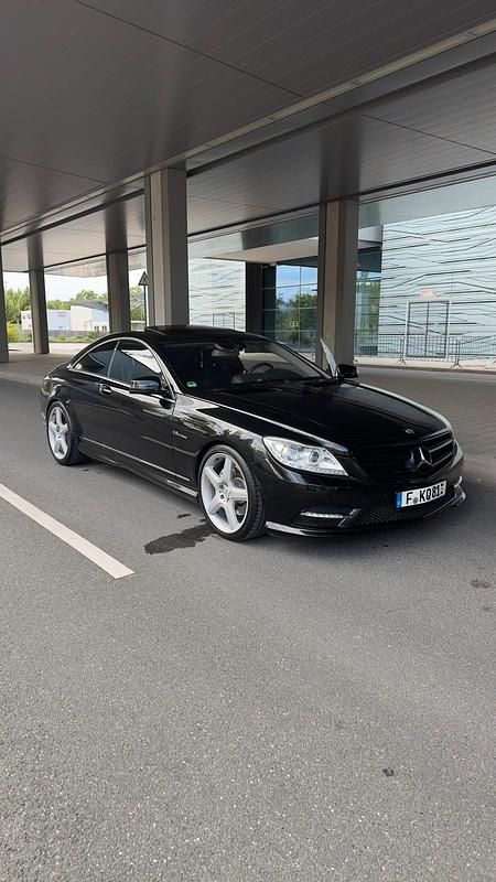 Schwarz Gebraucht 2011 Mercedes CL500 Coupé | 20.000 € - Bild 1/4