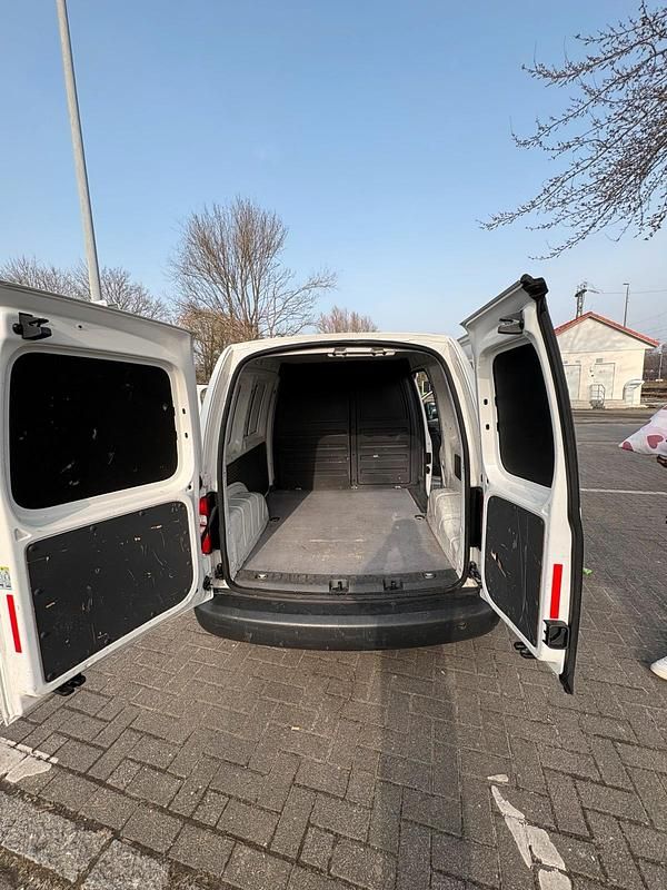 Gebraucht VW Caddy 102 PS (75 kW) 2012 Weiß Van / Kleinbus