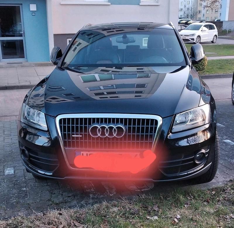 Gebraucht Audi Q5 180 PS (132 kW) 2011 Schwarz SUV