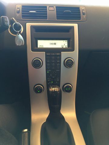 Gebraucht Volvo V50 Drive Kinetic 114 PS (83 kW) 2011 Grau metallic Kombi