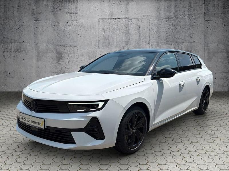 Weiß Gebraucht 2025 Opel Astra Kombi | 27.290 € (Fairer Preis) - Bild 1/4