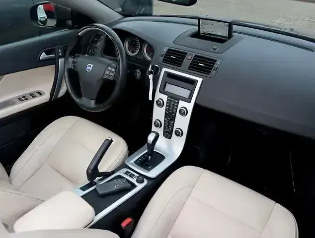 Gebraucht Volvo C70 177 PS (130 kW) 2013 Braun Cabrio
