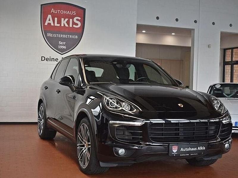 Gebraucht Porsche Cayenne 385 PS (283 kW) 2014 Tiefschwarzmetallic (metallic) SUV