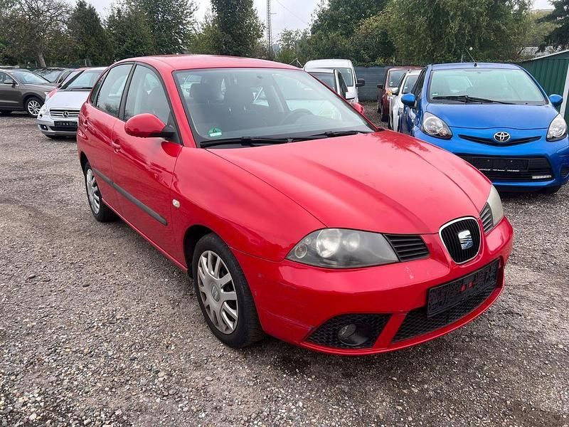 Rot Gebraucht 2007 Seat Ibiza Comfort Limousine | 600 € (Superpreis) - Bild 1/4