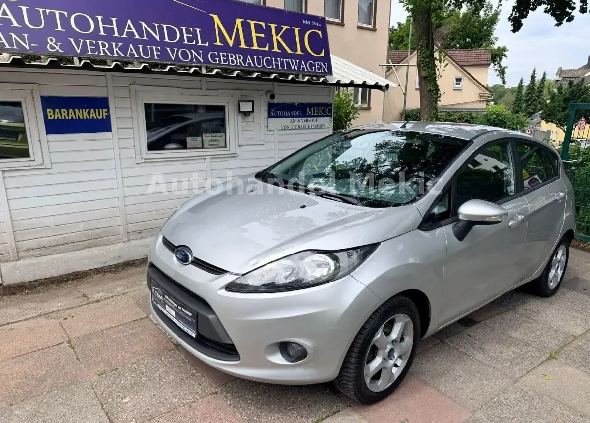 Gebraucht Ford Fiesta Trend 82 PS (60 kW) 2011 Other Kleinwagen