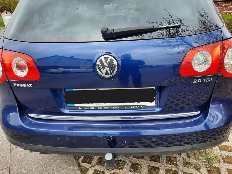 Second-hand VW Passat 140 CP (102 kW) 2007 Albastru Break