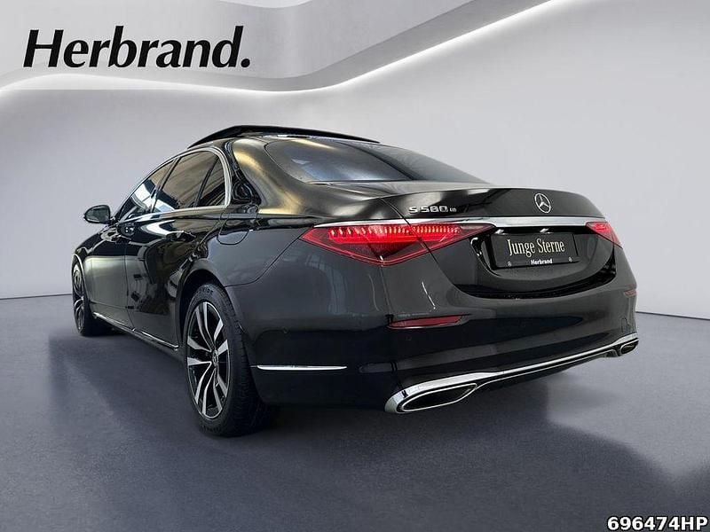 Gebraucht Mercedes S580 510 PS (375 kW) 2023 Metalliclack onyxschwarz Limousine