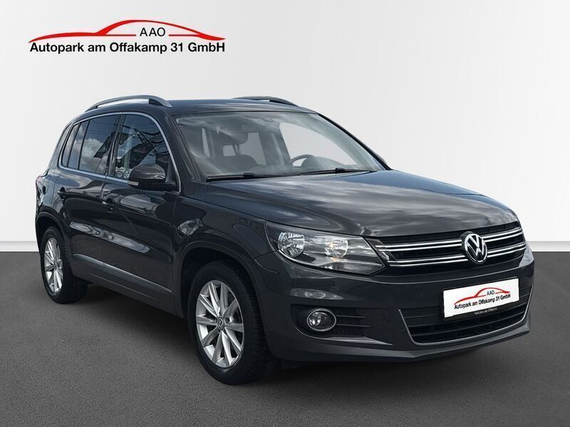 Uranograu Gebraucht 2013 VW Tiguan Sportline SUV | 7.990 € (Guter Preis) - Bild 1/4