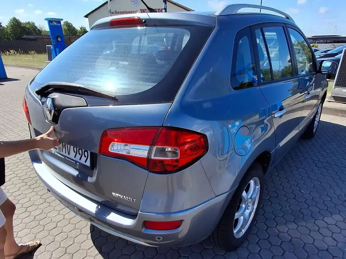 Gebraucht Renault Koleos 150 PS (110 kW) 2009 Grau SUV