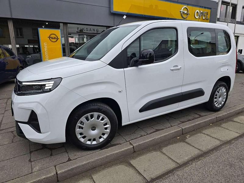 Weiß Neu 2025 Opel Combo Life Van / Kleinbus | 24.300 € (Fairer Preis) - Bild 1/4