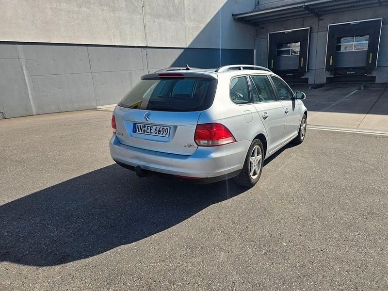 Gebraucht VW Golf VI Trendline 105 PS (77 kW) 2009 Silber Kleinwagen