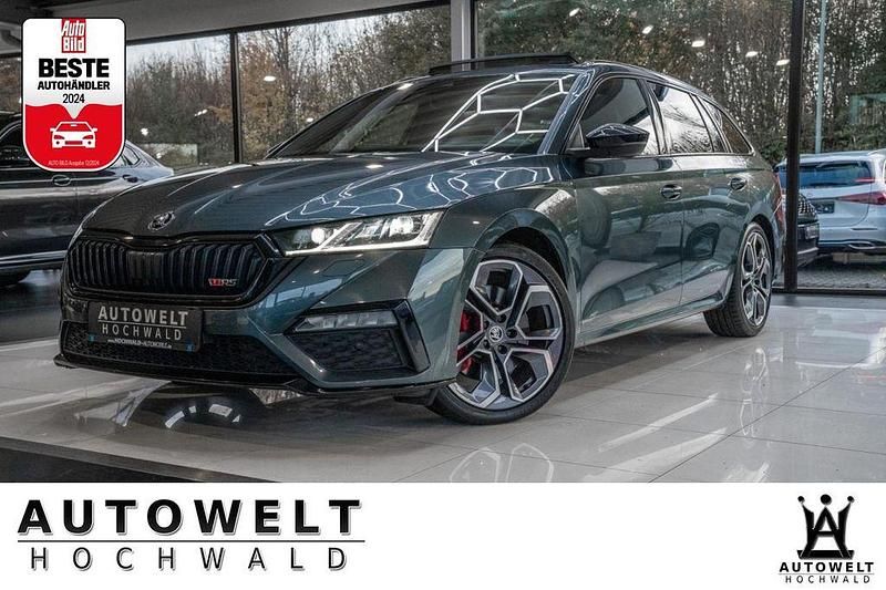 Grau Gebraucht 2022 Skoda Octavia RS Limousine | 28.990 € (Fairer Preis) - Bild 1/4