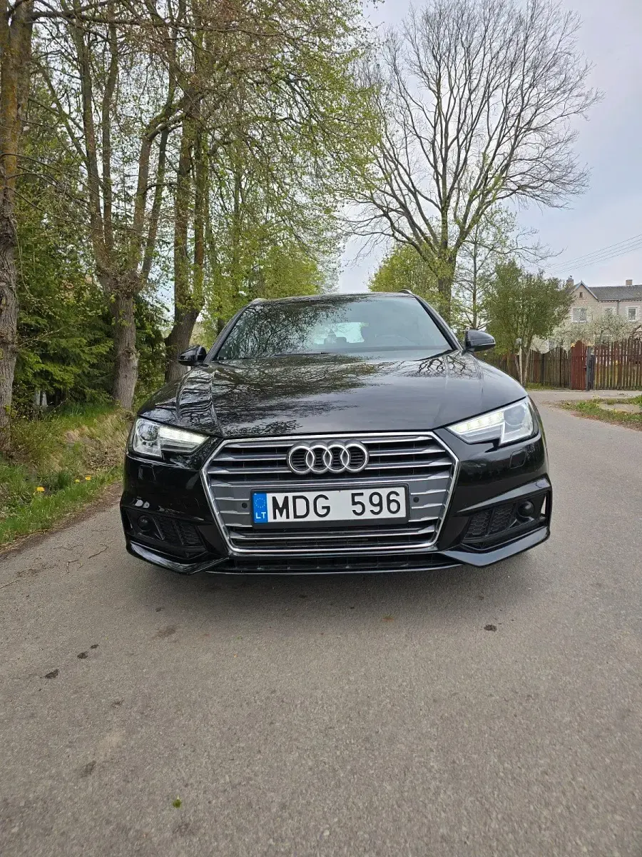 Usata Audi A4 251 CV (184 kW) 2018 Nero Station wagon