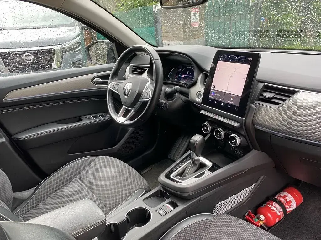 Gebraucht Renault Arkana 145 PS (106 kW) 2022 Schwarz SUV