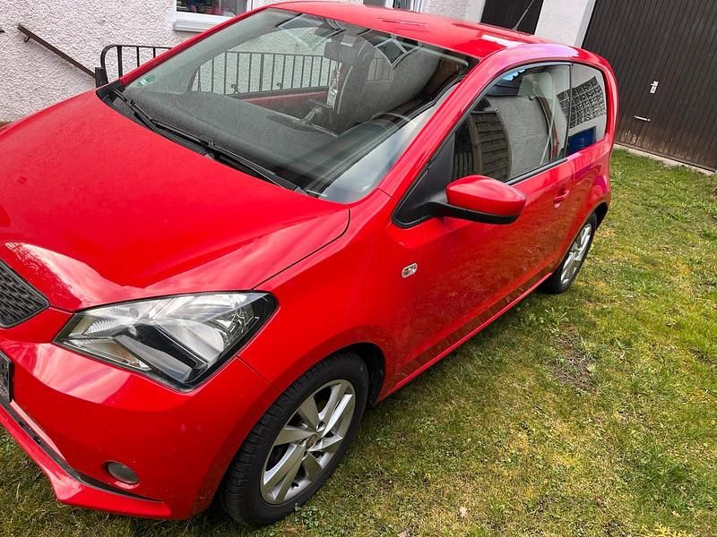 Gebraucht Seat Mii 70 PS (51 kW) 2012 Rot Kleinwagen