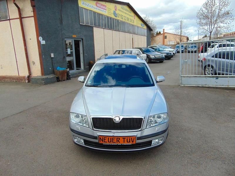 Gebraucht Skoda Octavia Elegance 116 PS (85 kW) 2005 Silber Kombi
