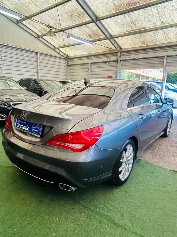 Gebraucht Mercedes CLA200 156 PS (114 kW) 2013 Grau Limousine