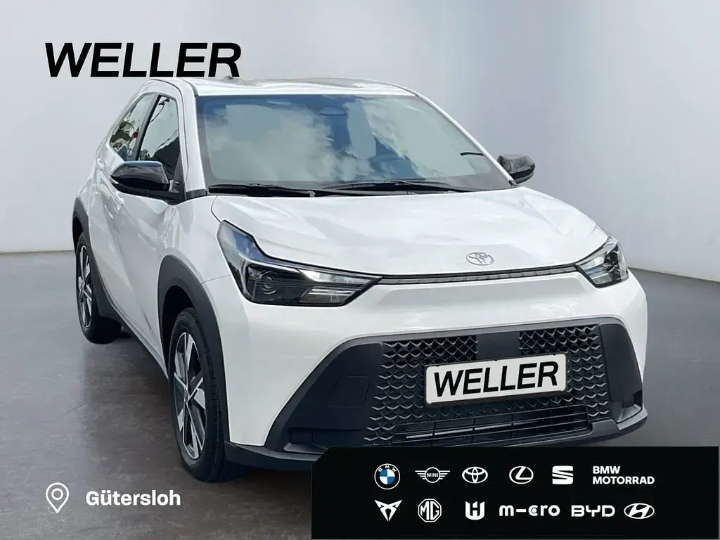 Neu Toyota Aygo X Active 116 PS (85 kW) 2026 Super white SUV