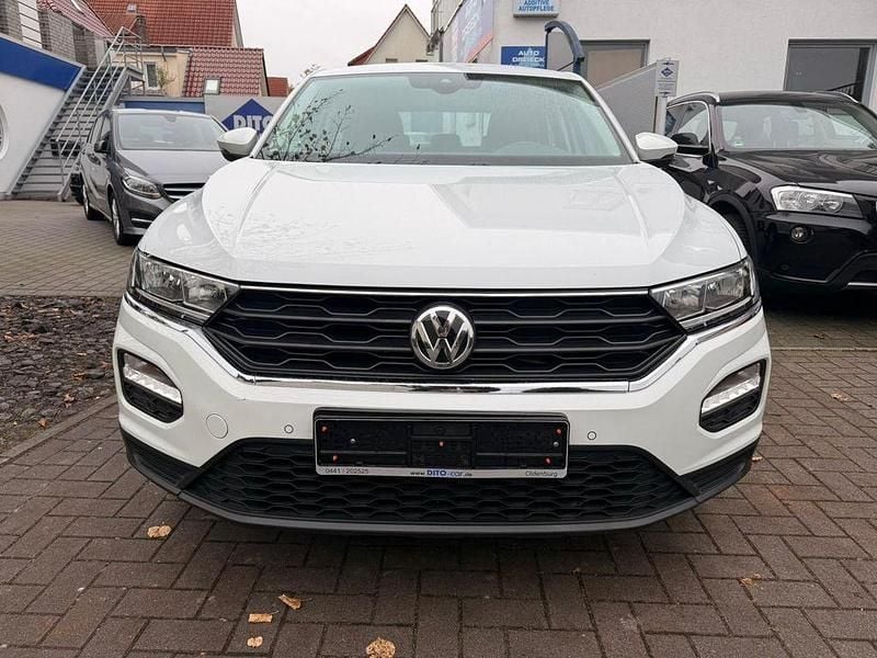 Gebraucht VW T-Roc Basis 116 PS (85 kW) 2020 Pure white SUV