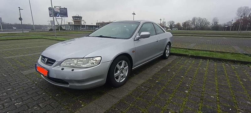 Grau Gebraucht 2000 Honda Accord Coupé | 2.300 € - Bild 1/4