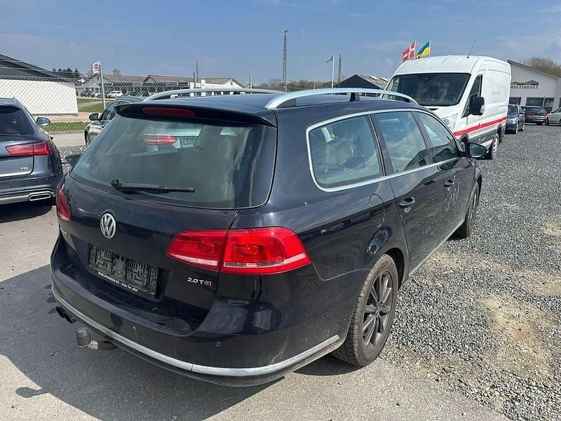 Gebraucht VW Passat Highline 211 PS (155 kW) 2011 Schwarz Kombi