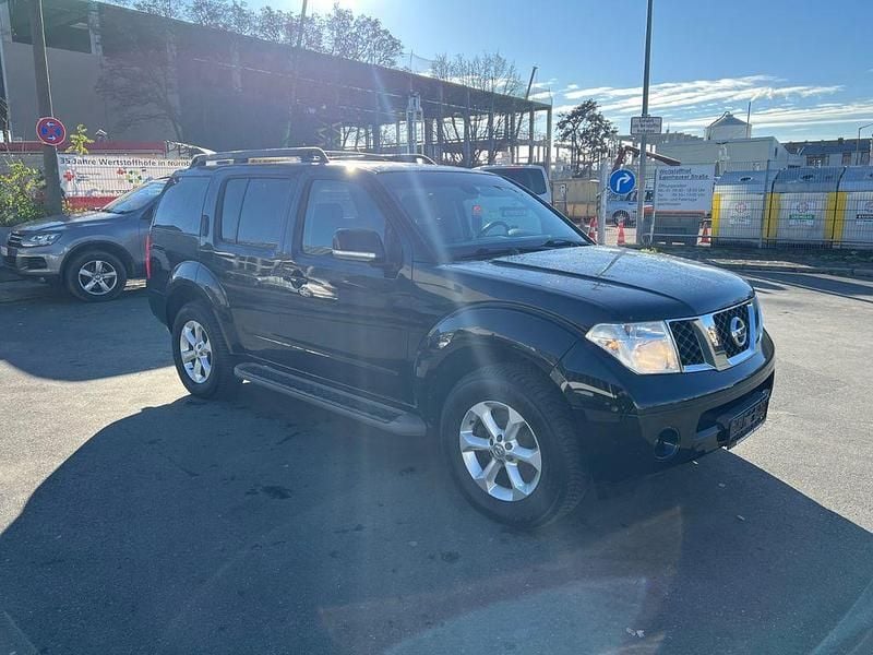 Gebraucht Nissan Pathfinder SE 171 PS (125 kW) 2010 Schwarz SUV
