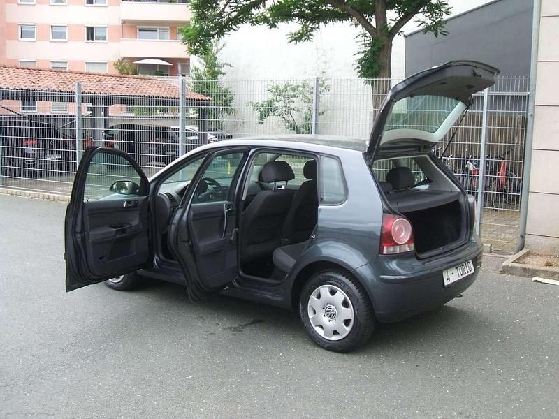Gebraucht VW Polo 80 PS (58 kW) 2007 Grau Kleinwagen