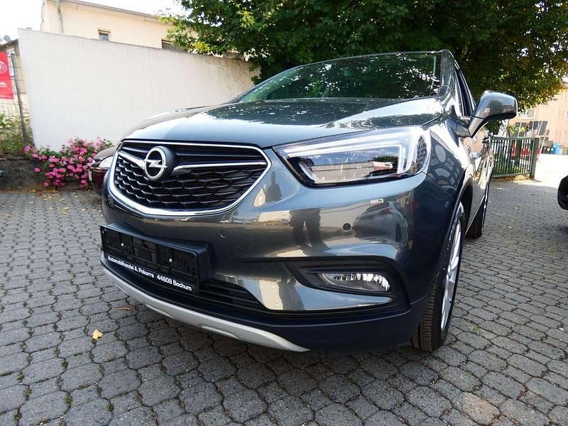 Grau Gebraucht 2018 Opel Mokka X Design Edition SUV | 17.900 € (Teuer) - Bild 1/4