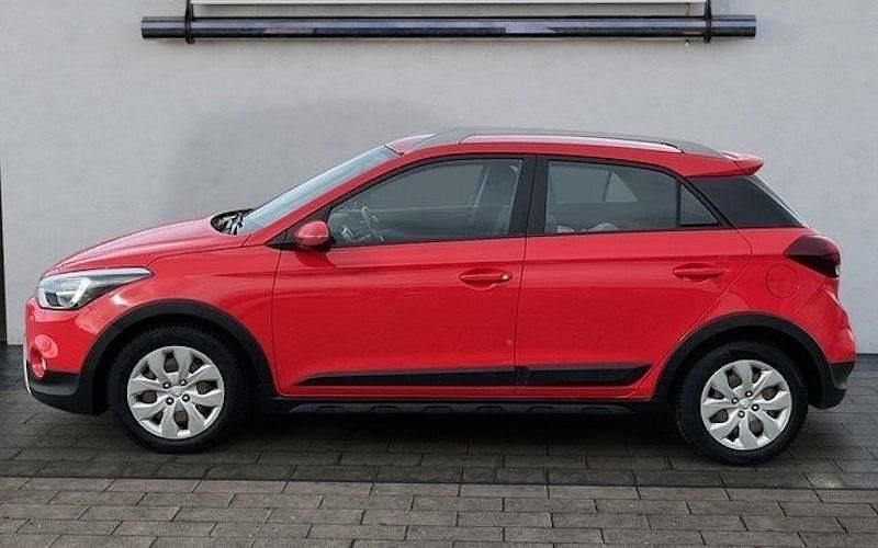Gebraucht Hyundai i20 Active 100 PS (73 kW) 2019 Rot Kleinwagen