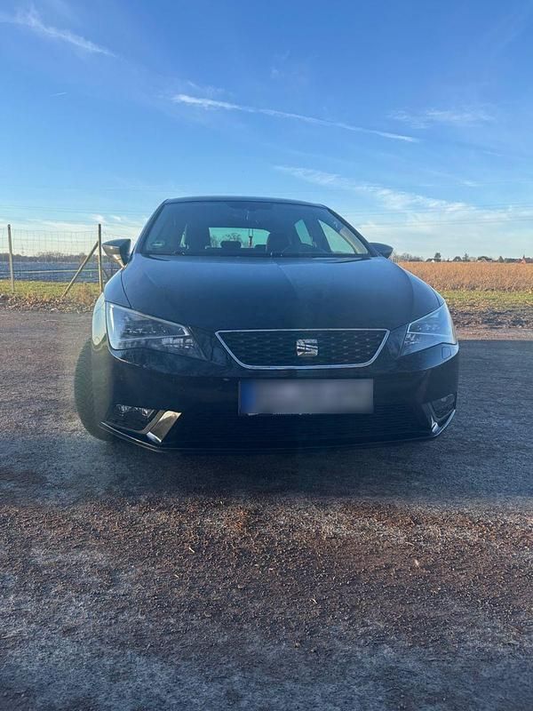 Usata Seat Leon CONNECT 110 CV (80 kW) 2016 Nero Berlina