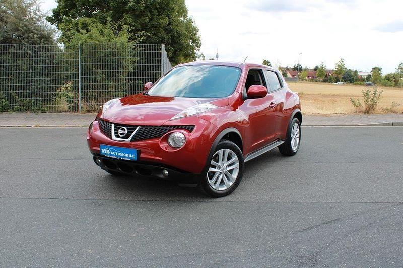 Rot Gebraucht 2012 Nissan Juke Tekna SUV | 8.950 € (Guter Preis) - Bild 1/4