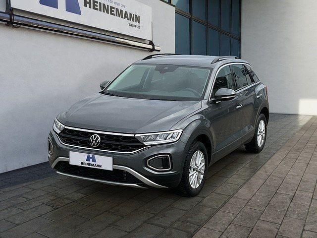 Grau Gebraucht 2023 VW T-Roc Life SUV | 25.950 € (Etwas zu teuer) - Bild 1/4
