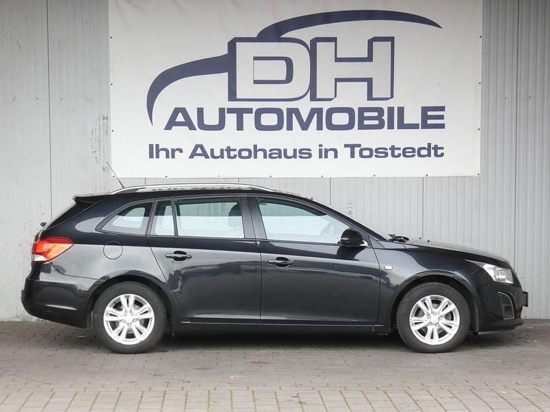 Gebraucht Chevrolet Cruze 124 PS (91 kW) 2012 Schwarz Kombi