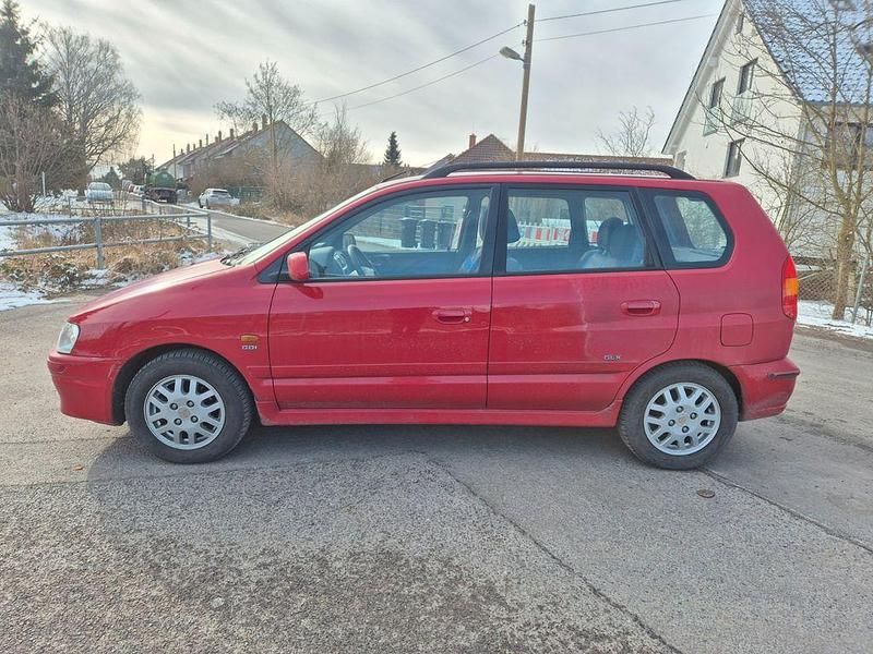 Gebraucht Mitsubishi Space Star 118 PS (86 kW) 2000 Rot Van / Kleinbus