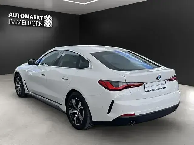 Gebraucht BMW 420 Coupé Sport Line 190 PS (139 kW) 2024 Alpinweiss iii Coupé