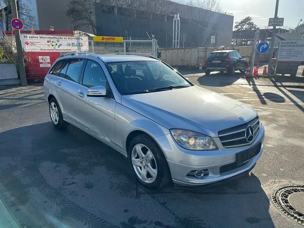 Gebraucht Mercedes C220 Avantgarde 170 PS (125 kW) 2010 Silber Kombi
