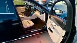 Gebraucht Mercedes C180 122 PS (89 kW) 2019 Schwarz Limousine