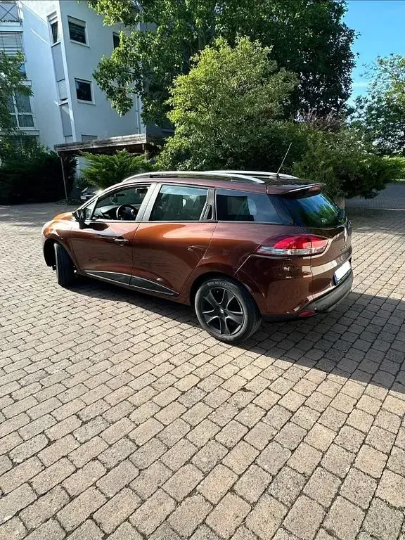 Gebraucht Renault Clio Dynamique 88 PS (64 kW) 2013 Braun Limousine
