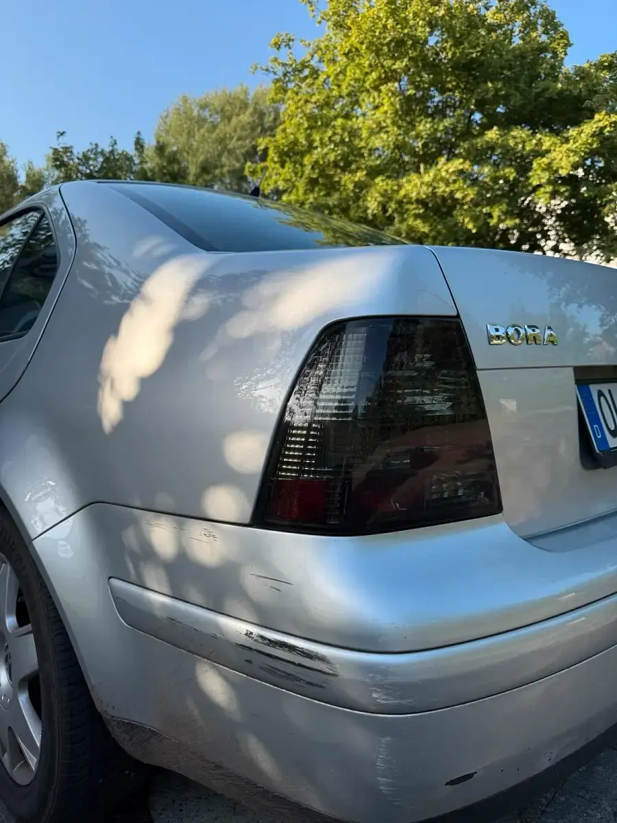 Gebraucht VW Bora 105 PS (77 kW) 2004 Silber Limousine