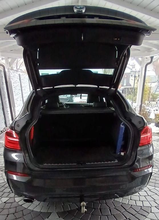 Gebraucht BMW X4 M Sport 190 PS (139 kW) 2017 Schwarz SUV