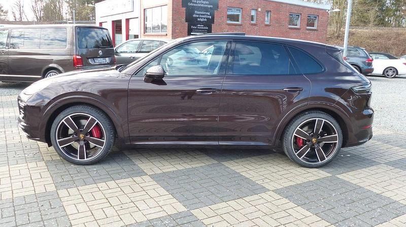 Gebraucht Porsche Cayenne GTS 460 PS (338 kW) 2021 Braun SUV