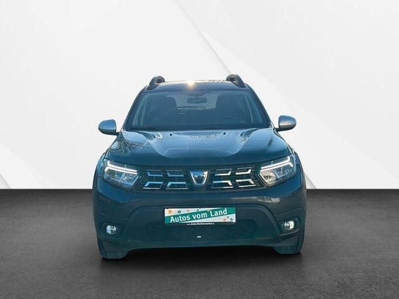 Usado Dacia Duster Comfort 131 HP (96 kW) 2022 Cinzento SUV