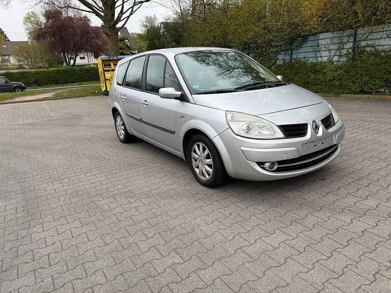 Gebraucht Renault Scénic II Expression 135 PS (99 kW) 2006 Silber Van / Kleinbus