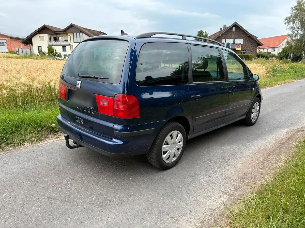 Gebraucht Seat Alhambra 140 PS (102 kW) 2008 Blau Van / Kleinbus